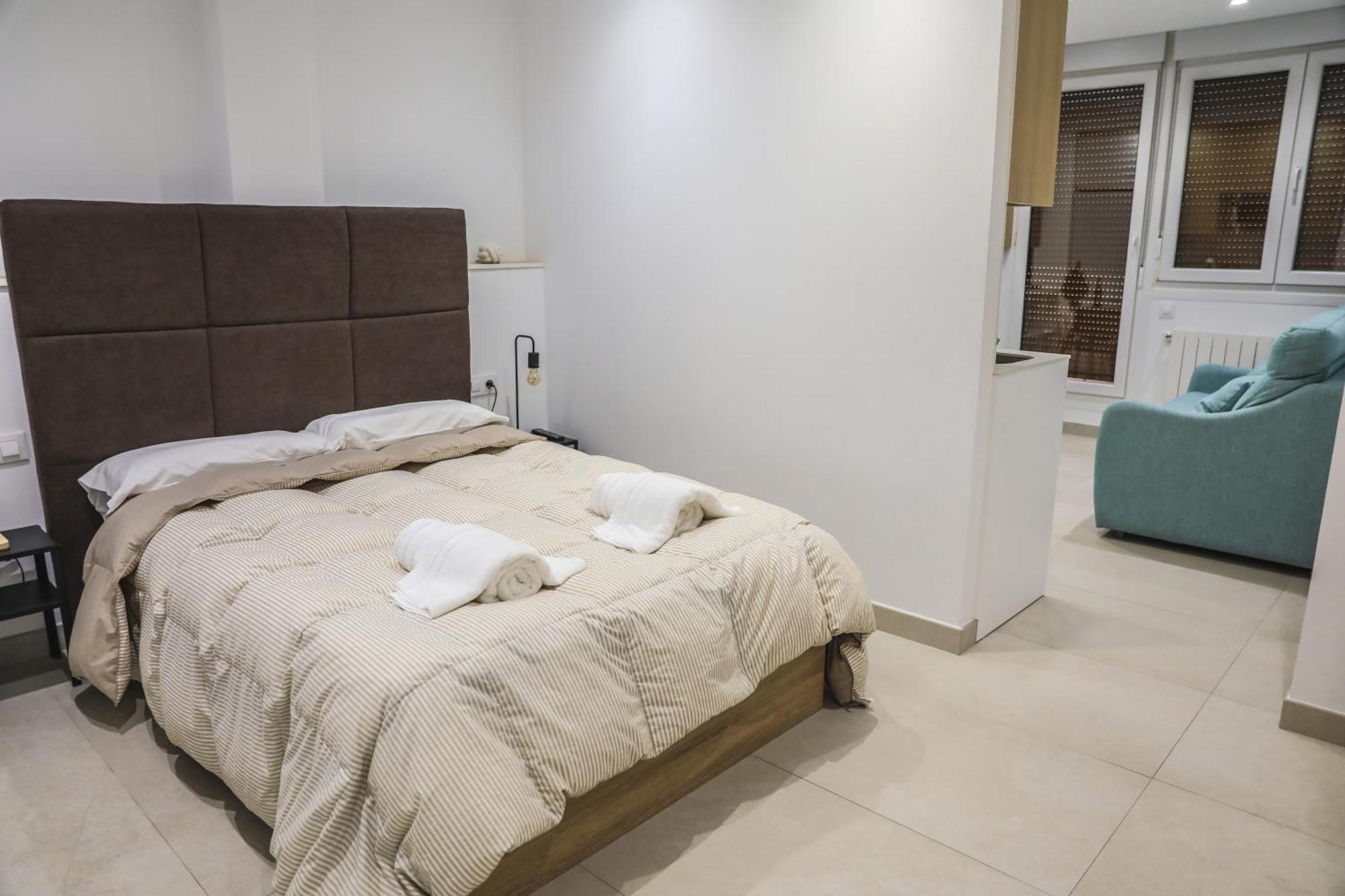 Apartamentos Sudestada Logrono Luaran gambar