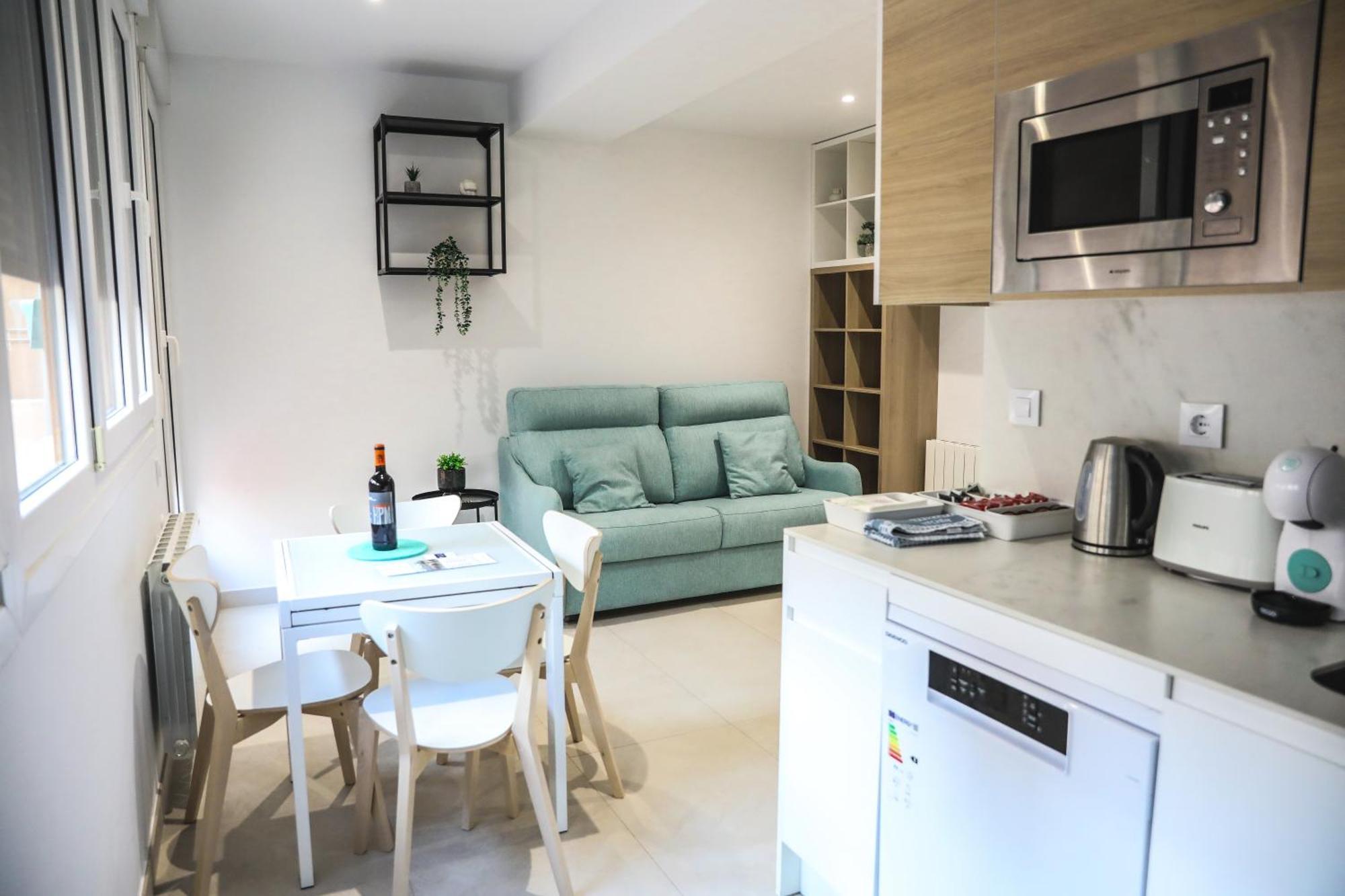 Apartamentos Sudestada Logrono Luaran gambar