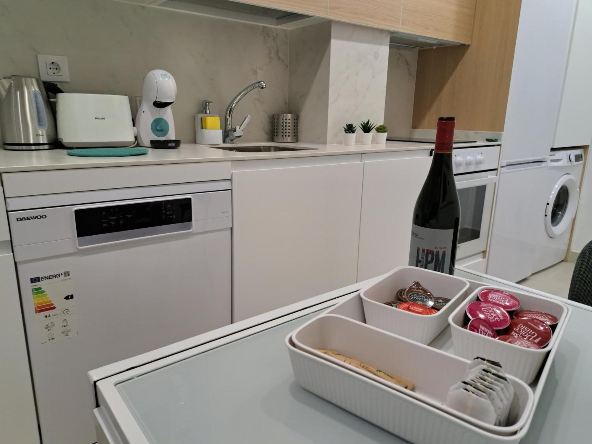 Apartamentos Sudestada Logrono Luaran gambar