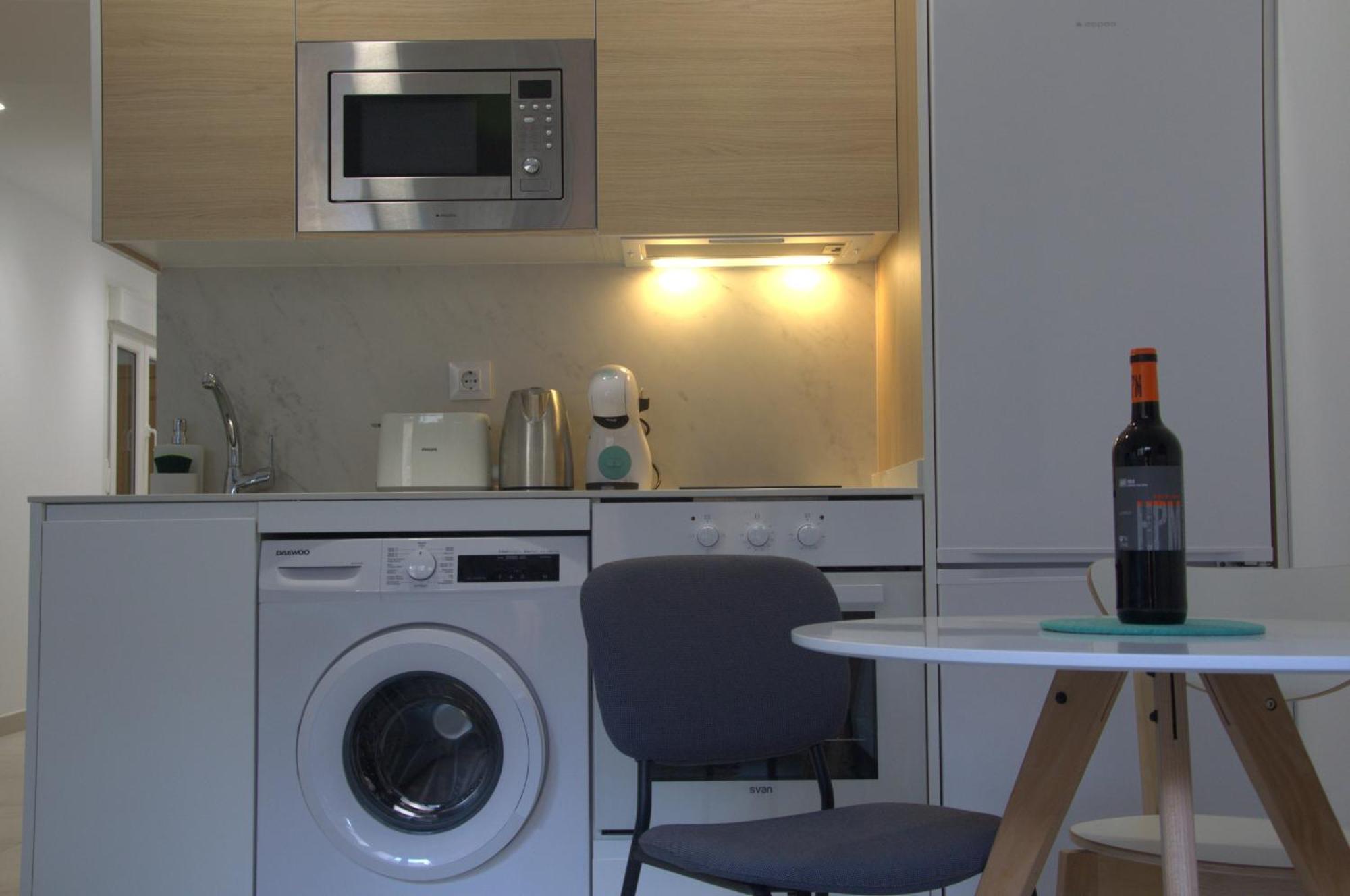 Apartamentos Sudestada Logrono Luaran gambar